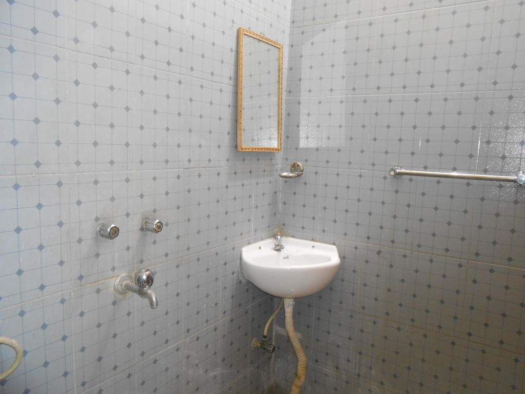 Maruti Guest House Varanasi Dış mekan fotoğraf